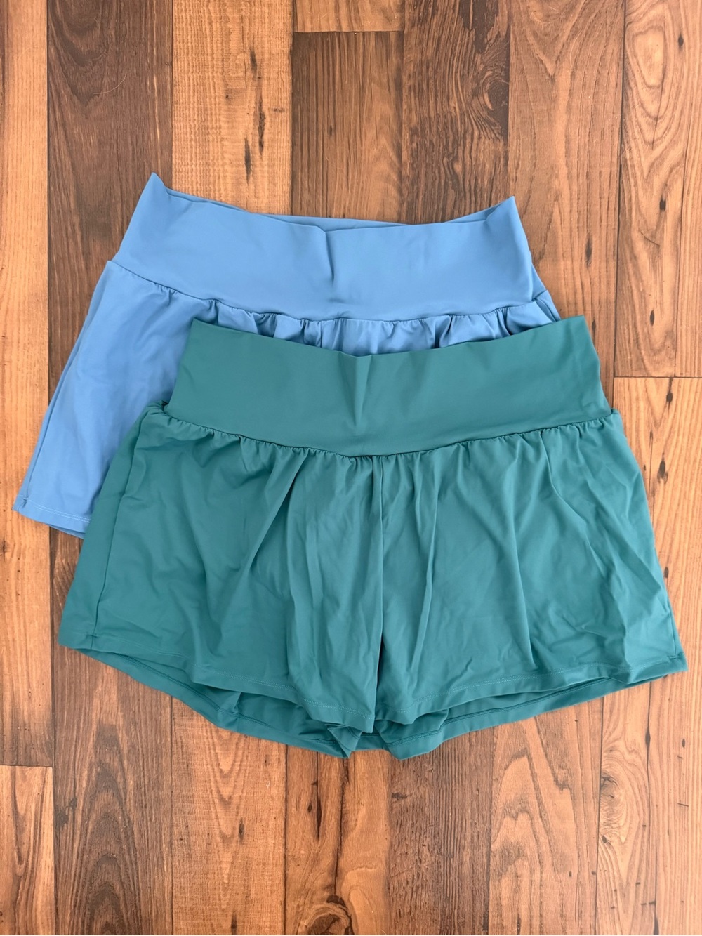 HALARA Women's Athletic Shorts Set in Teal and Light Blue